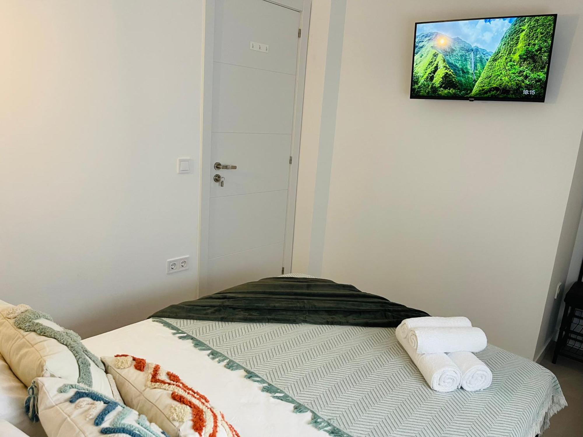 Solaz Malaga, Shared Apartment المظهر الخارجي الصورة